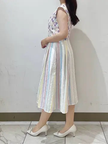 TOCCA スタッフT コーディネート画像