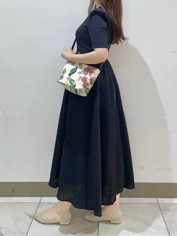 TOCCA スタッフT コーディネート画像