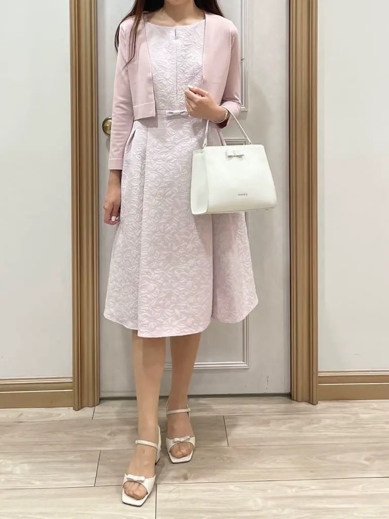  スタッフY コーディネート画像