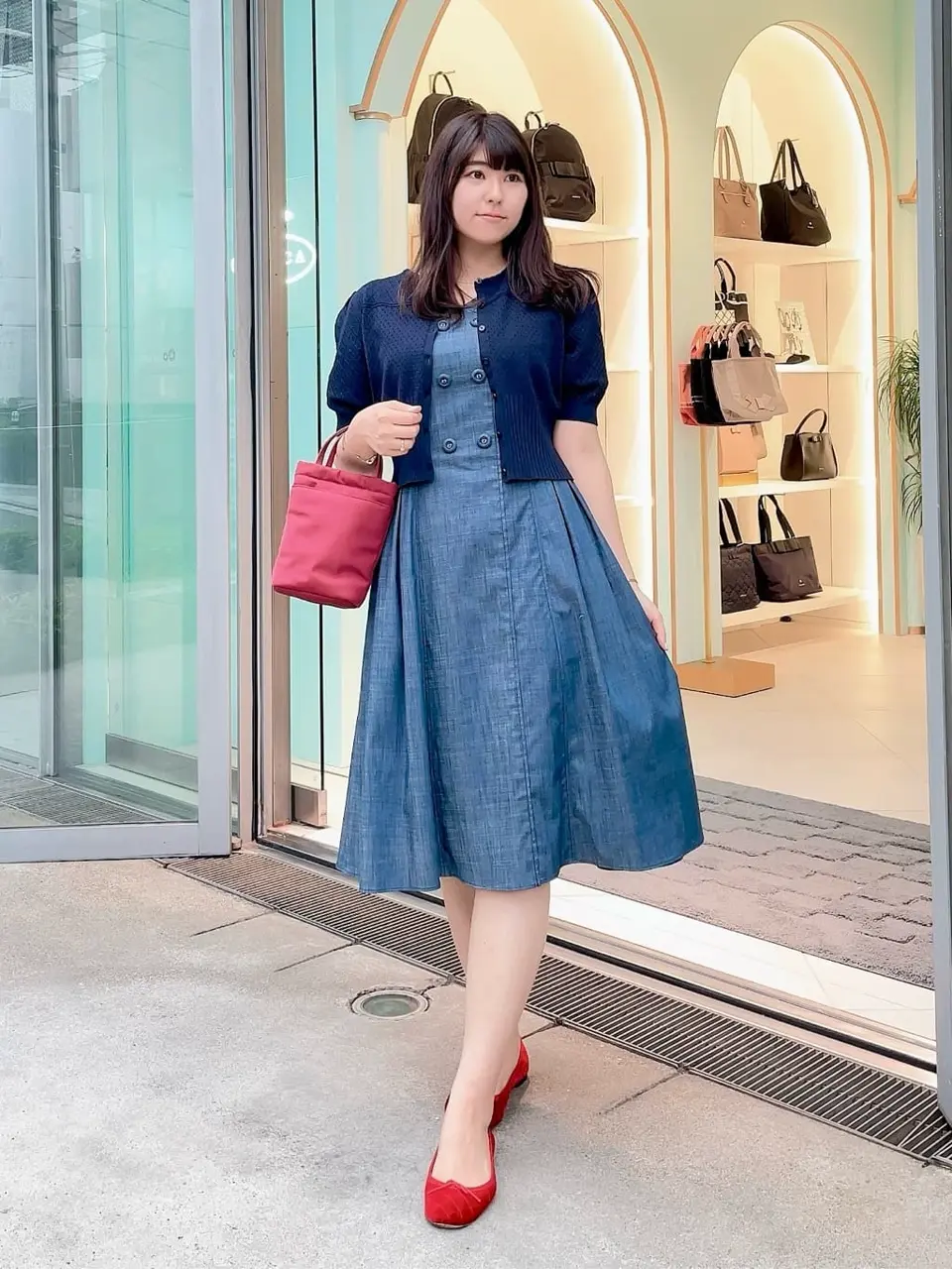  スタッフ ｍ コーディネート画像