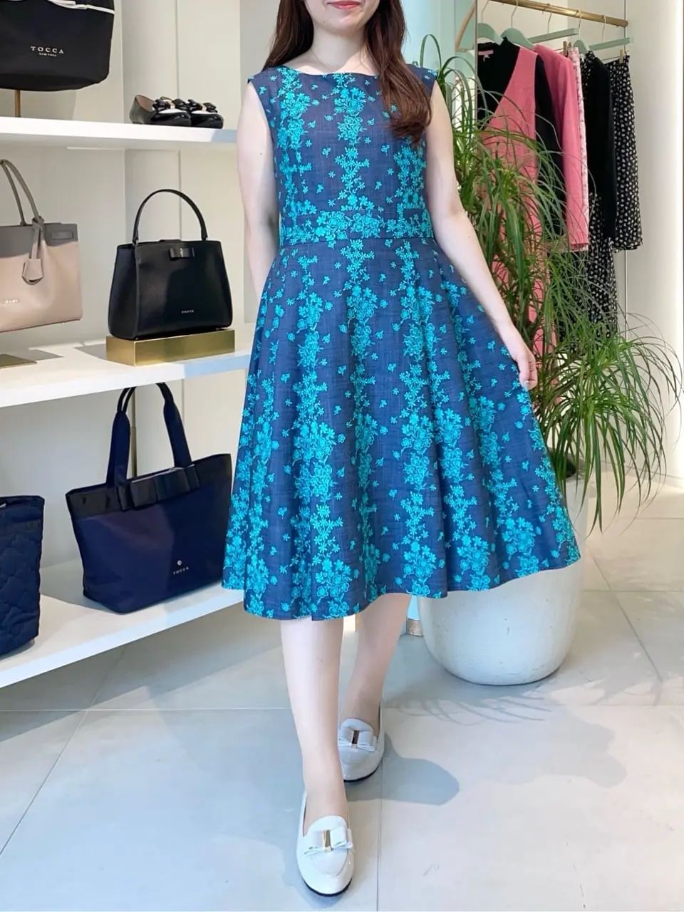 TOCCA スタッフT コーディネート画像