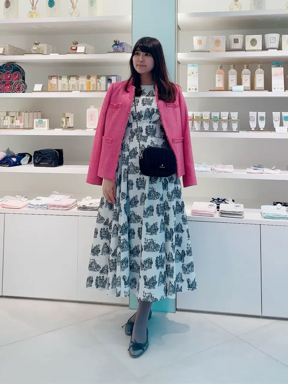  スタッフ ｍ コーディネート画像