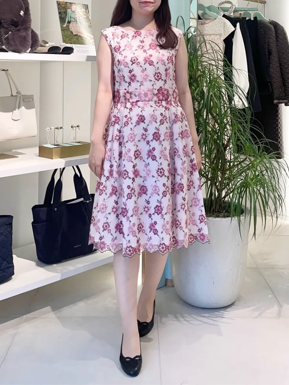 TOCCA スタッフT コーディネート画像