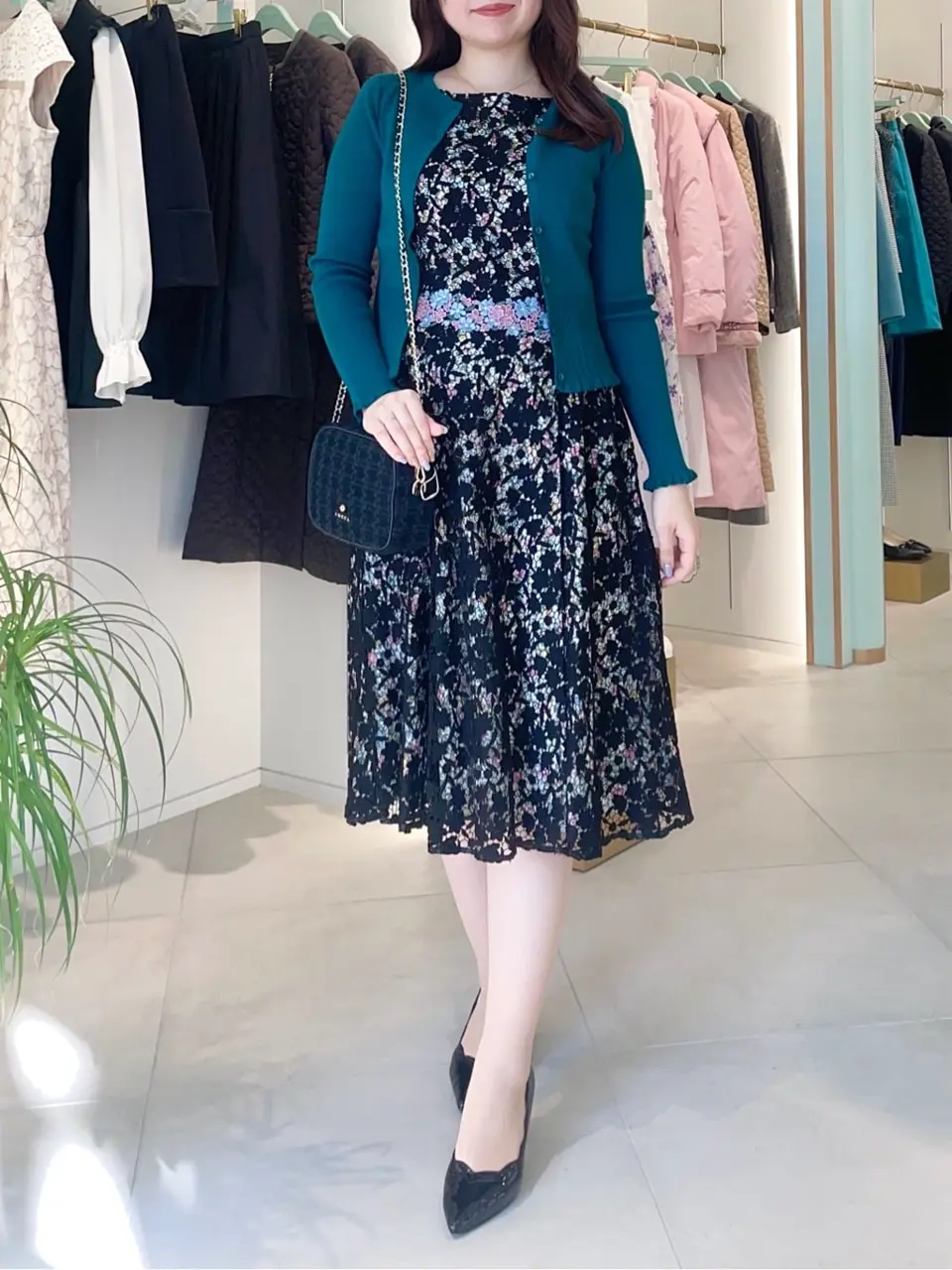 TOCCA スタッフT コーディネート画像