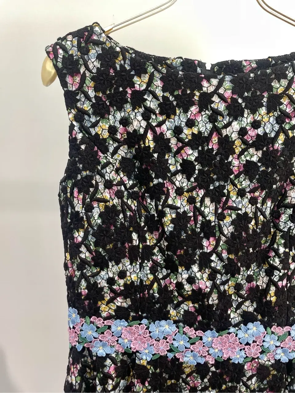 TOCCA スタッフT コーディネート画像