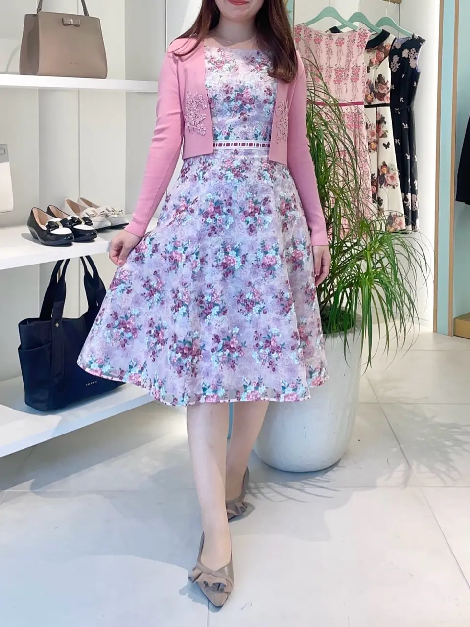 TOCCA スタッフT コーディネート画像