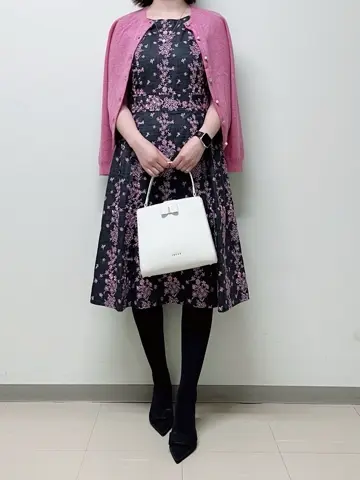 TOCCA スタッフT コーディネート画像