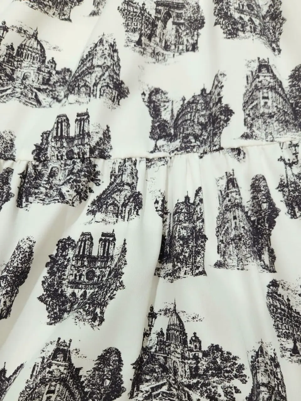 TOCCA スタッフf コーディネート画像