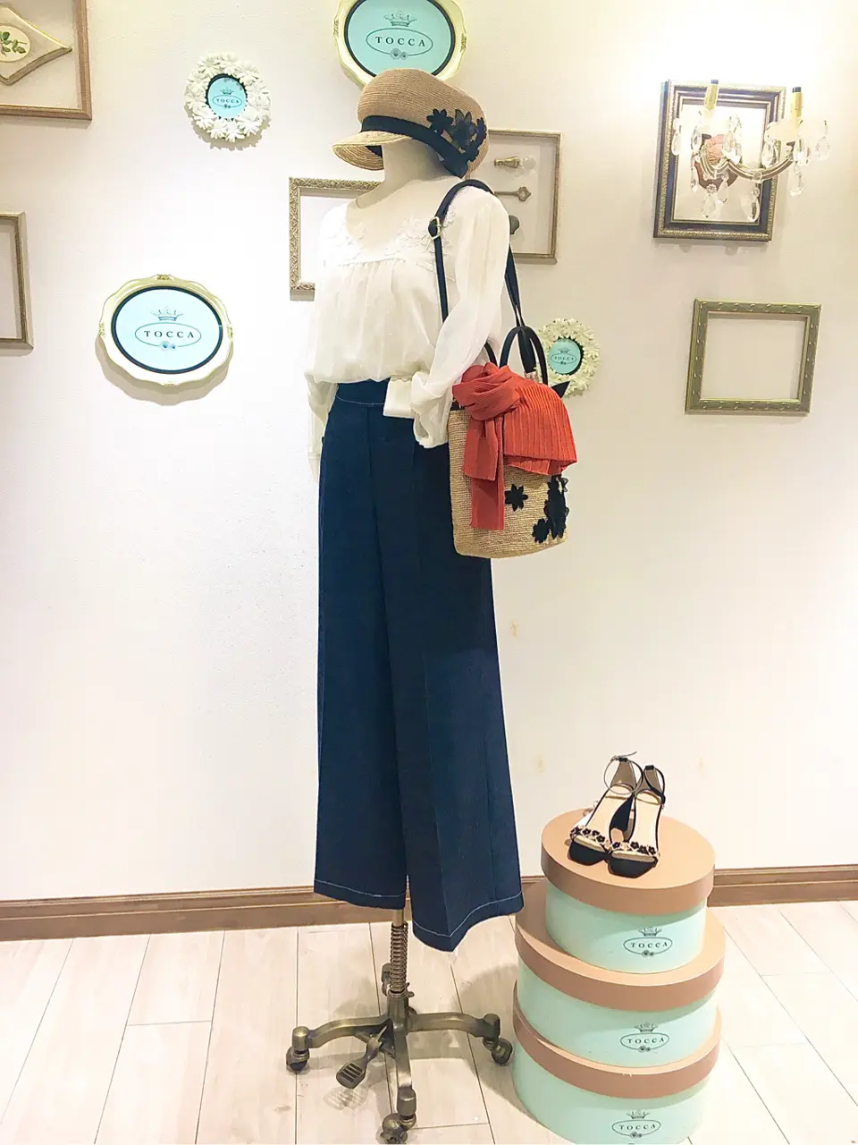  スタッフ ｍ コーディネート画像