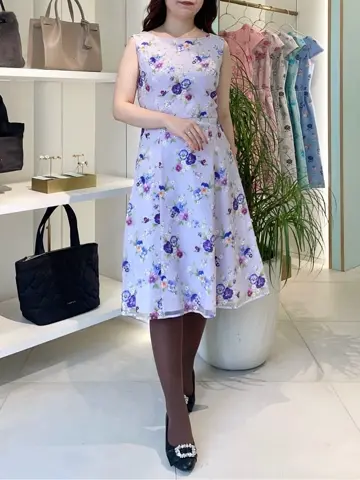 TOCCA スタッフT コーディネート画像