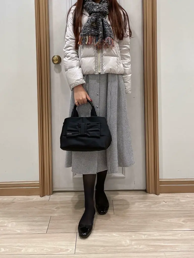  スタッフY コーディネート画像