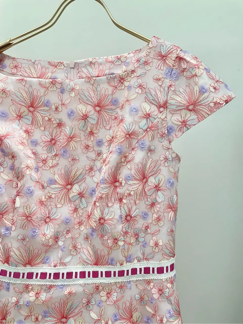 TOCCA スタッフT コーディネート画像