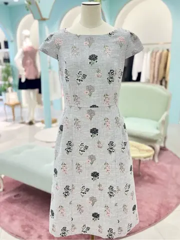 TOCCA スタッフT コーディネート画像