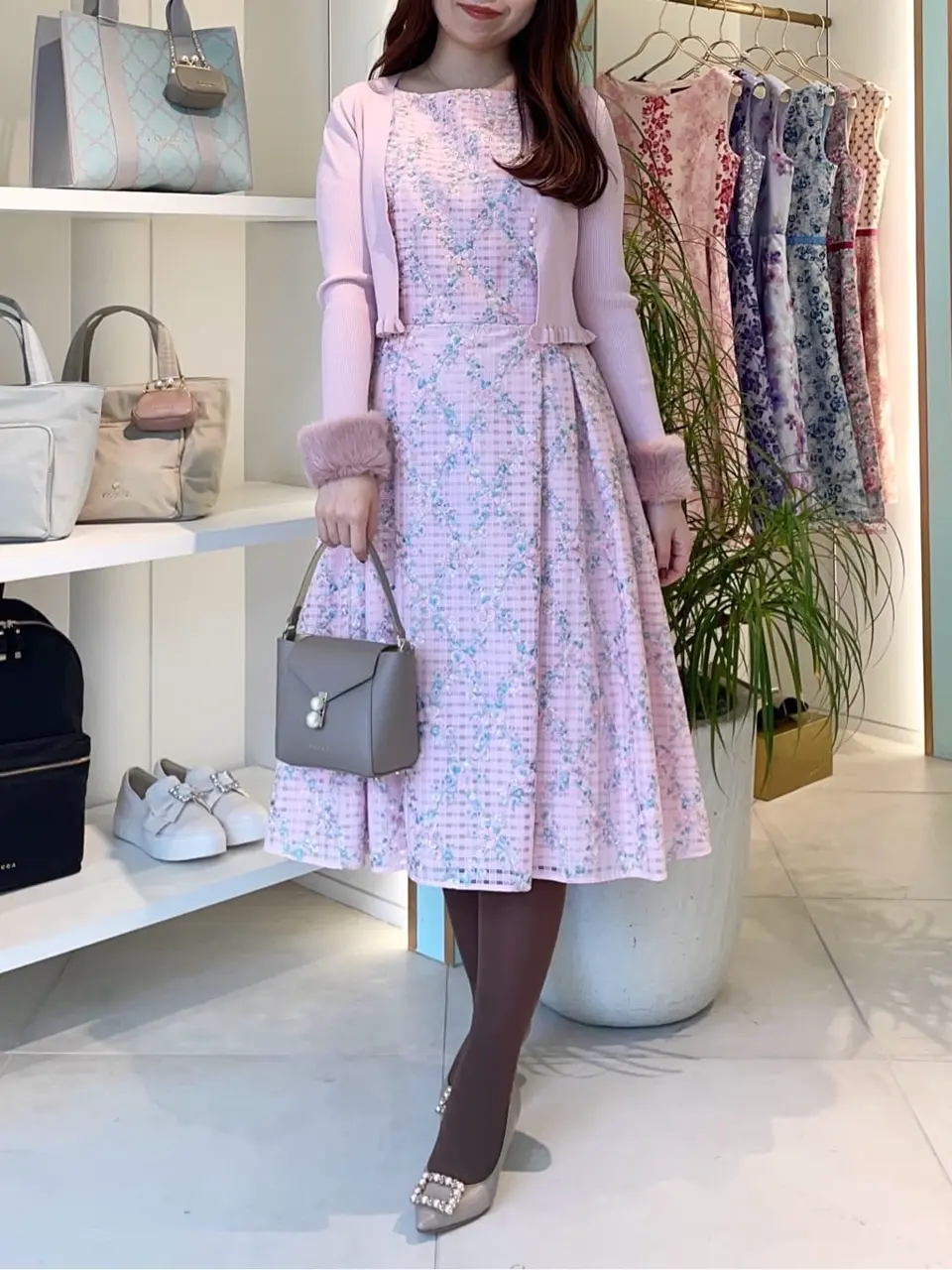 TOCCA スタッフT コーディネート画像