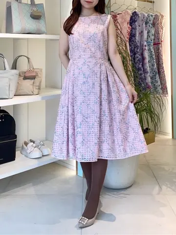 TOCCA スタッフT コーディネート画像