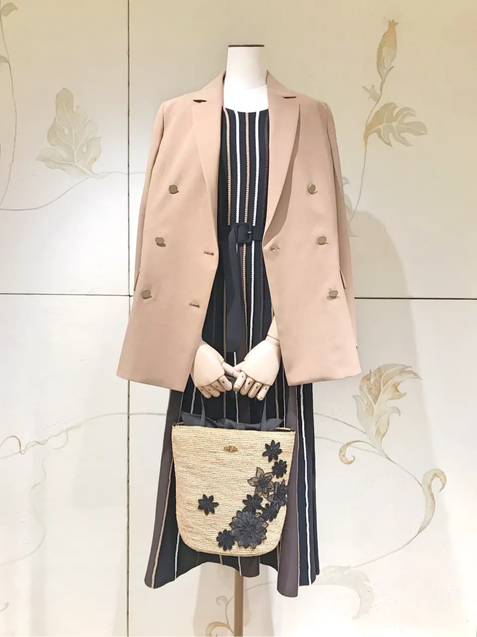  スタッフM コーディネート画像