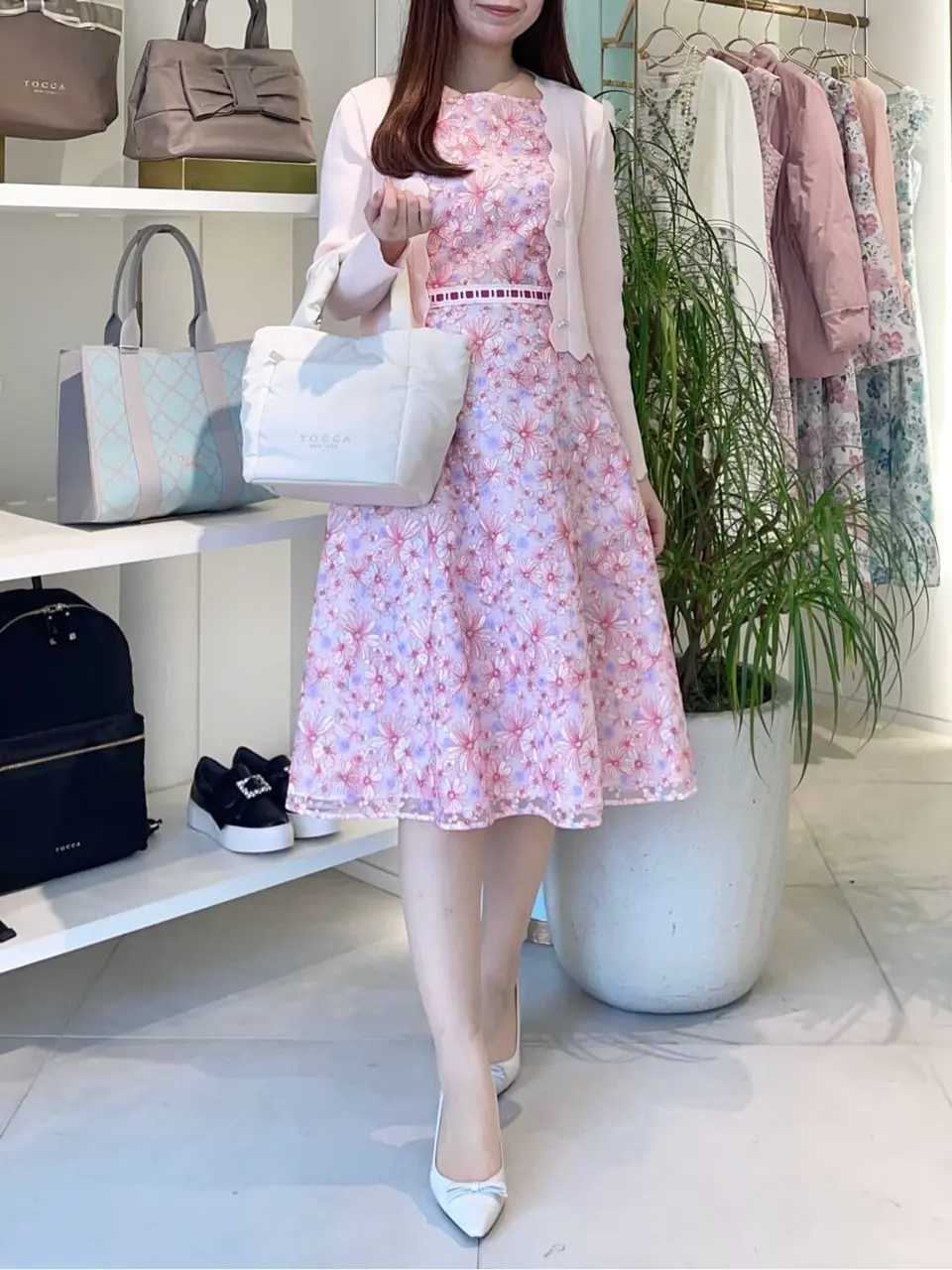 TOCCA スタッフT コーディネート画像