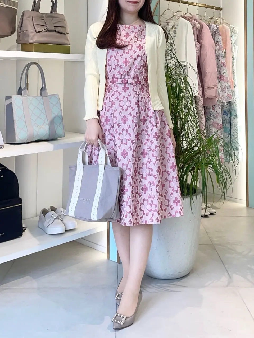 TOCCA スタッフT コーディネート画像