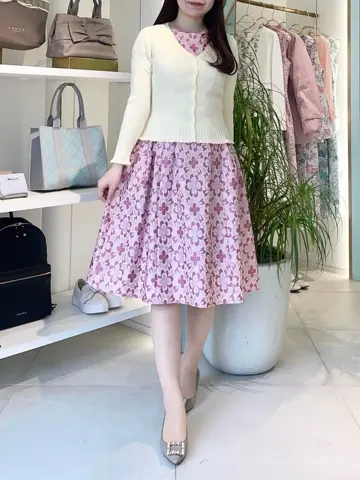 TOCCA スタッフT コーディネート画像