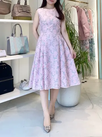 TOCCA スタッフT コーディネート画像