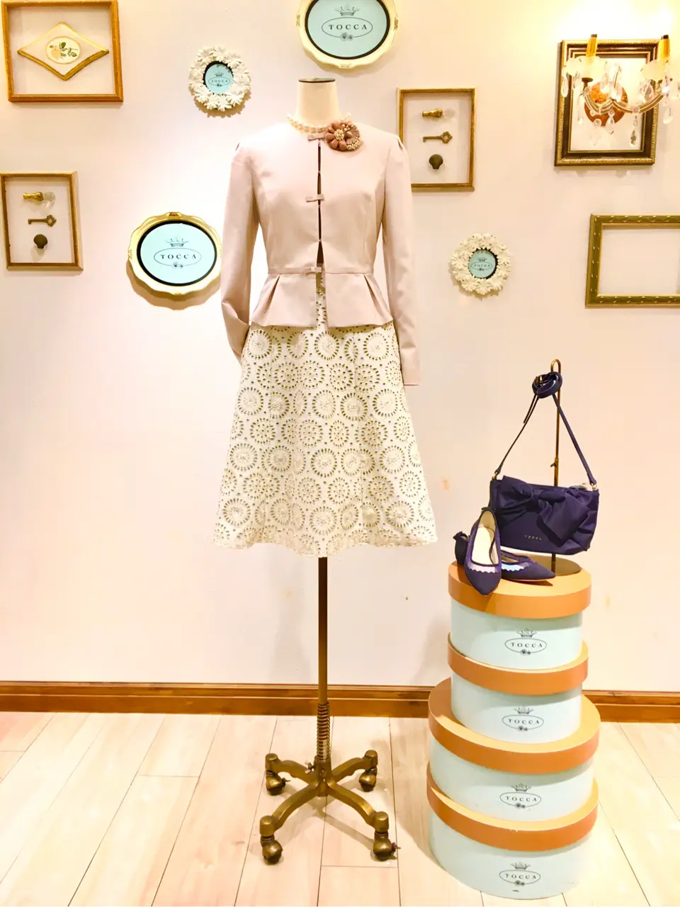  スタッフ ｍ コーディネート画像