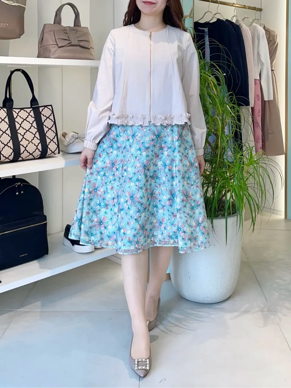 TOCCA スタッフT コーディネート画像