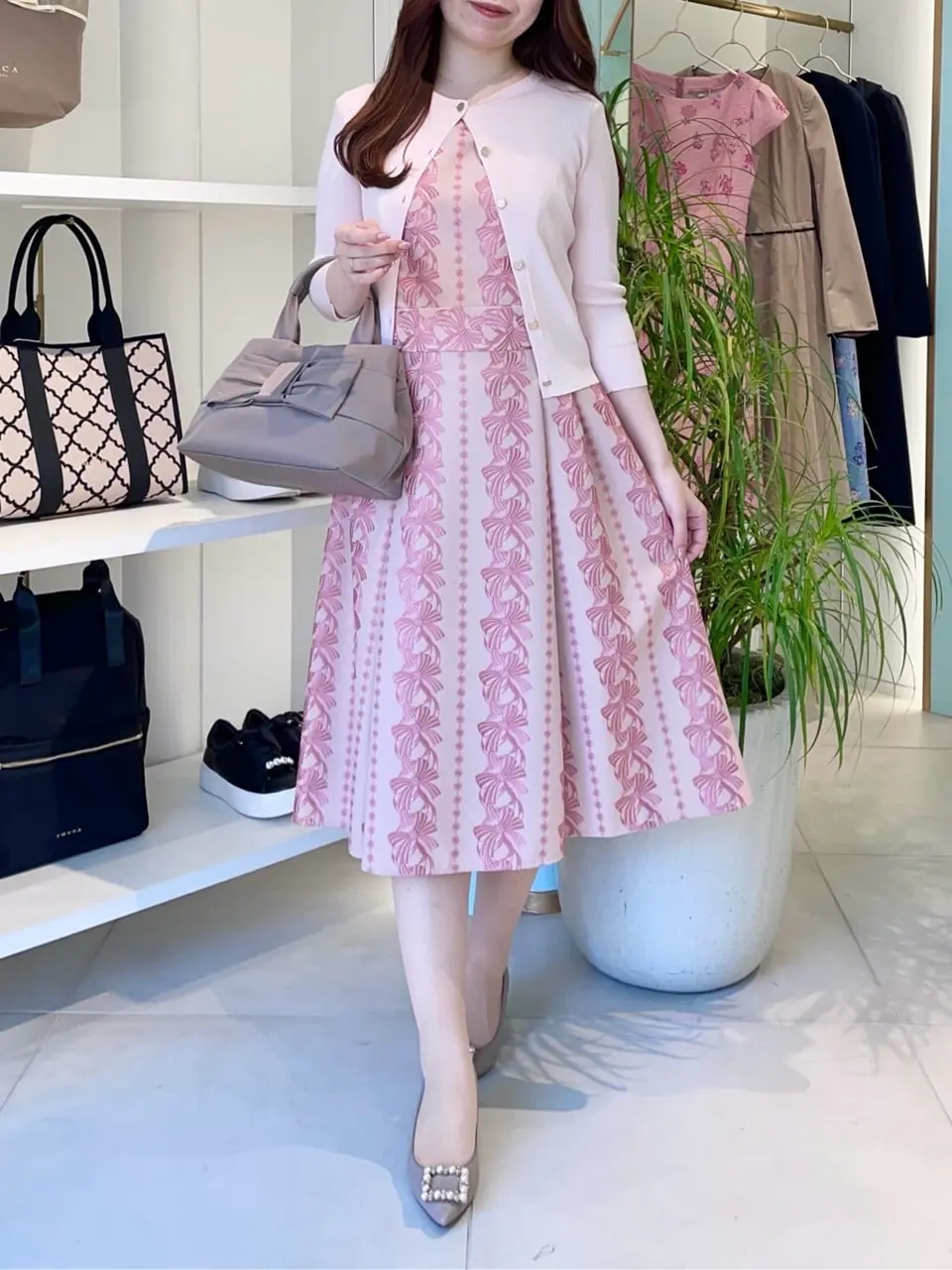 TOCCA スタッフT コーディネート画像