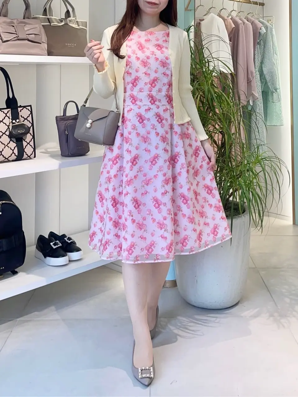 TOCCA スタッフT コーディネート画像