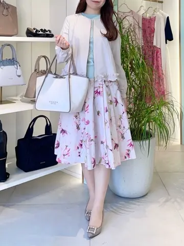 TOCCA スタッフT コーディネート画像