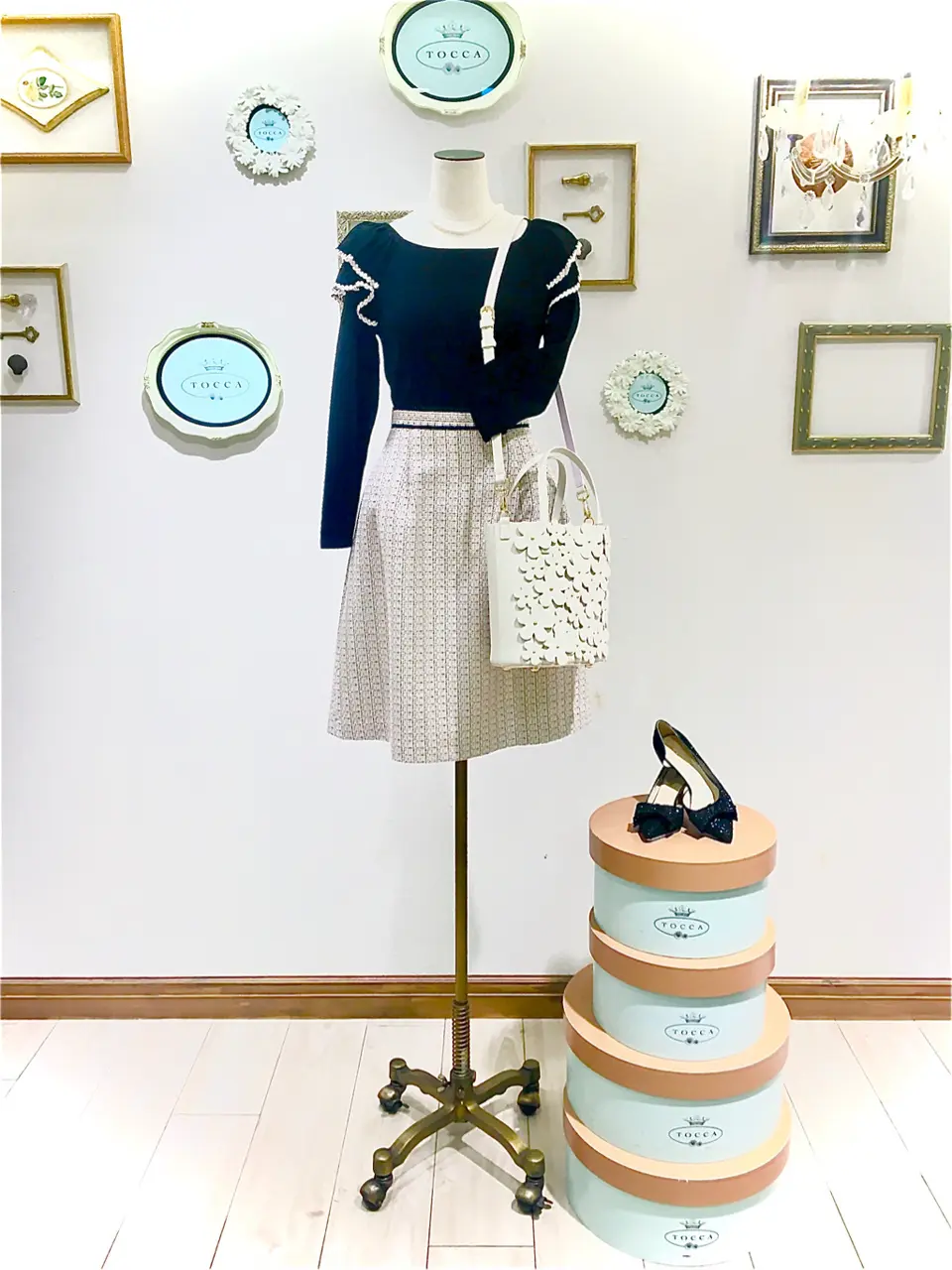  スタッフ ｍ コーディネート画像