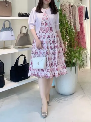 TOCCA スタッフT コーディネート画像