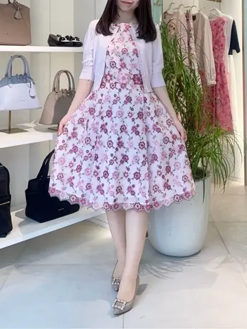 TOCCA スタッフT コーディネート画像