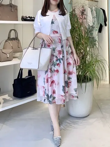 TOCCA スタッフT コーディネート画像