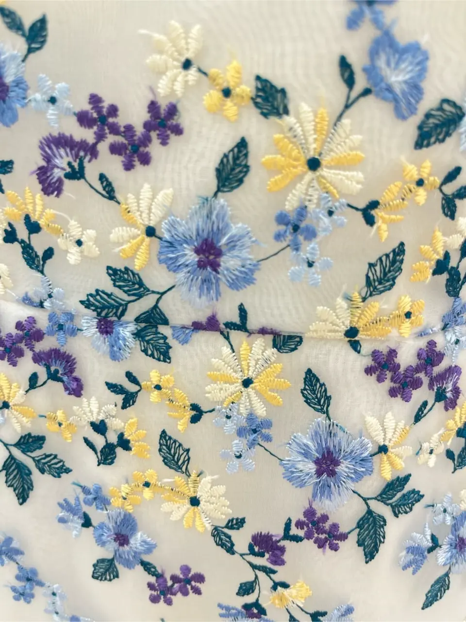 TOCCA スタッフT コーディネート画像