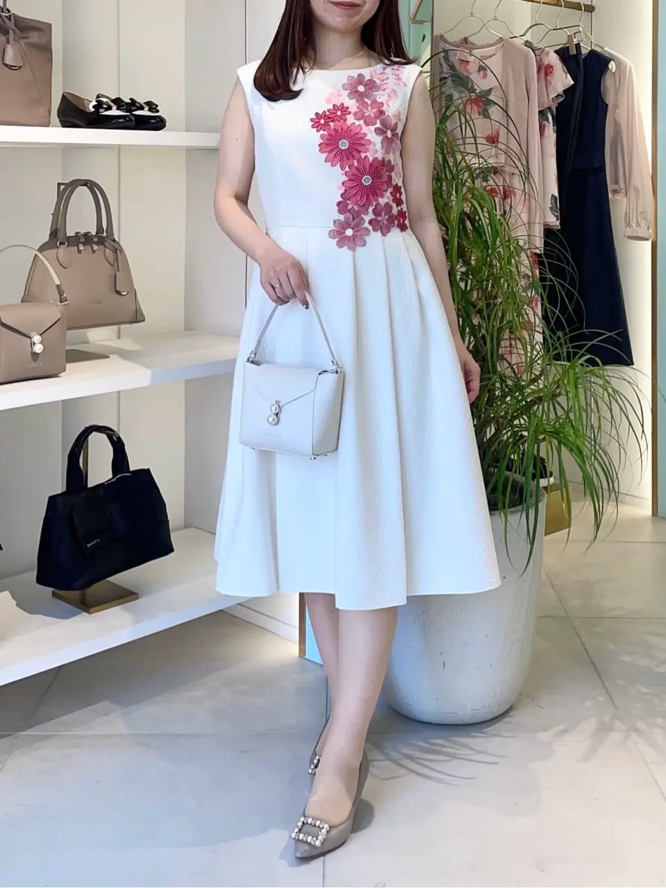 TOCCA スタッフT コーディネート画像