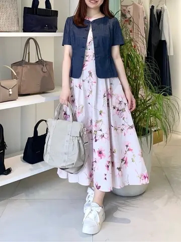 TOCCA スタッフT コーディネート画像