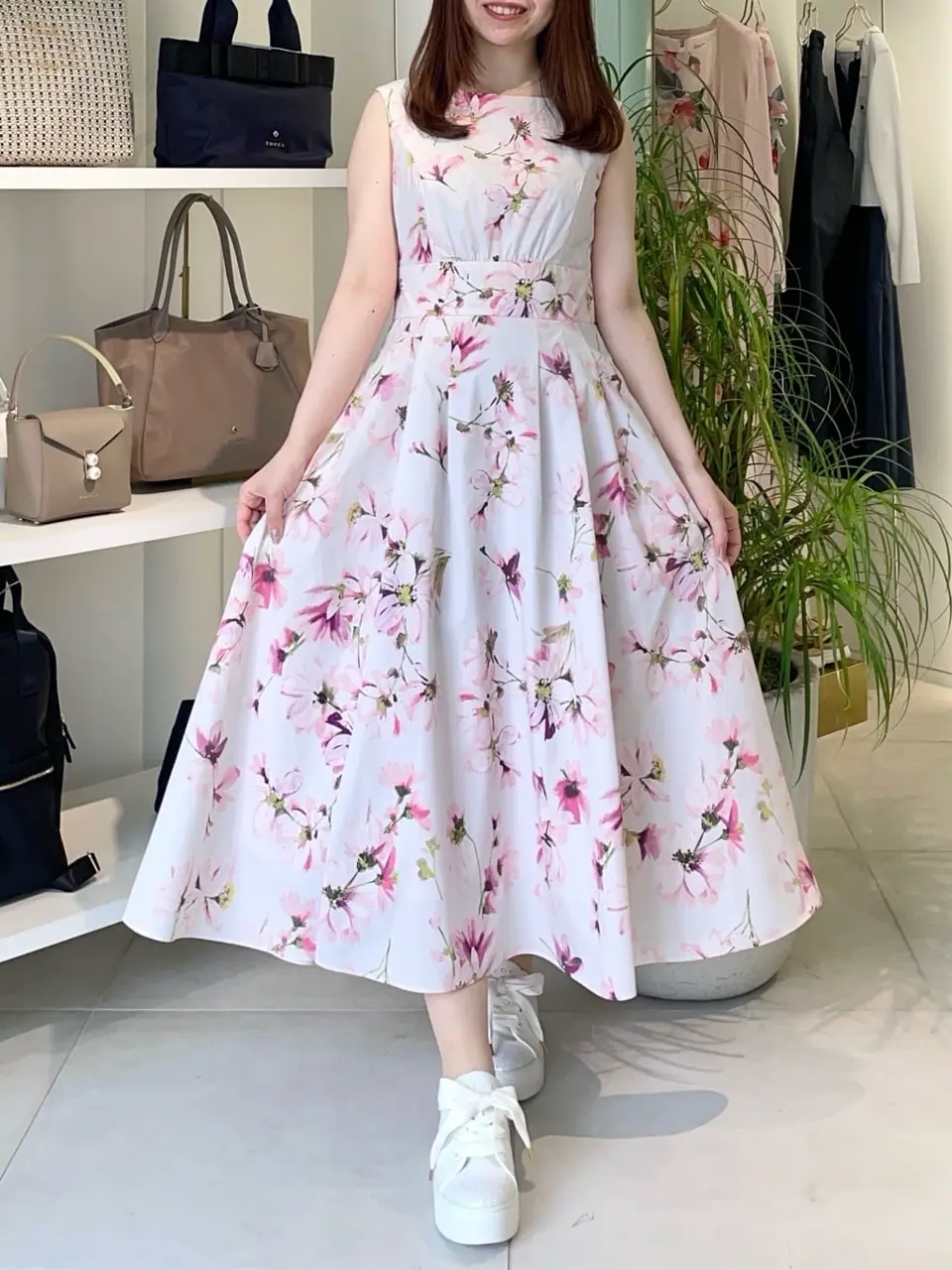 TOCCA スタッフT コーディネート画像