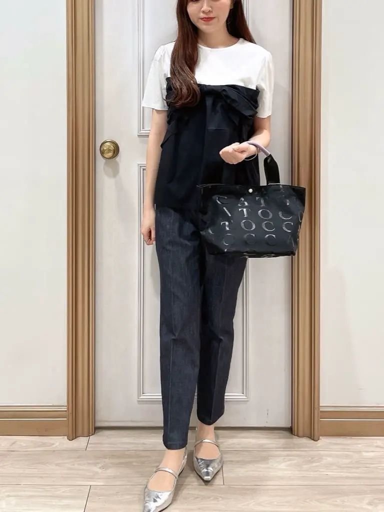  スタッフY コーディネート画像