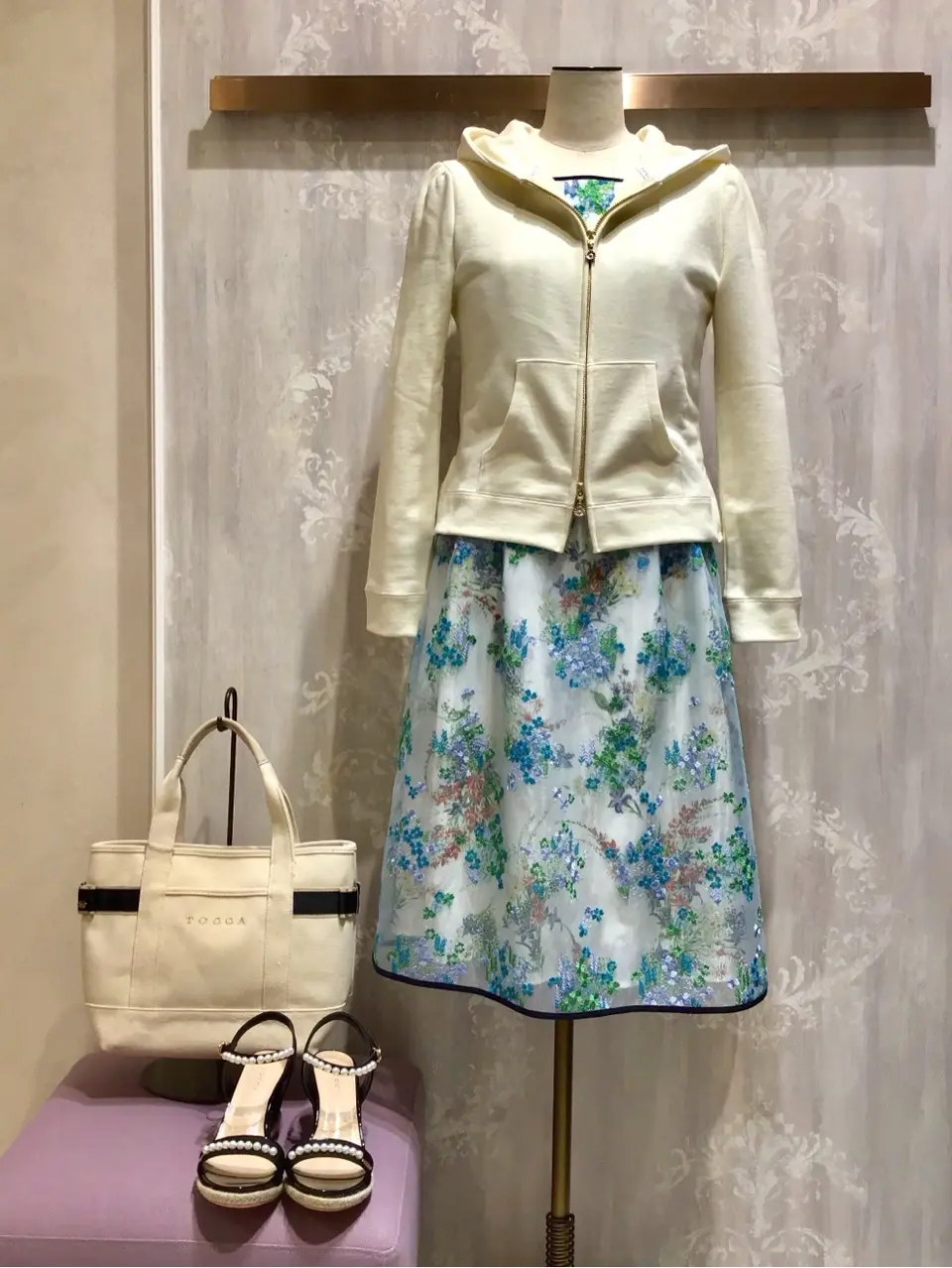 TOCCA スタッフ コーディネート画像