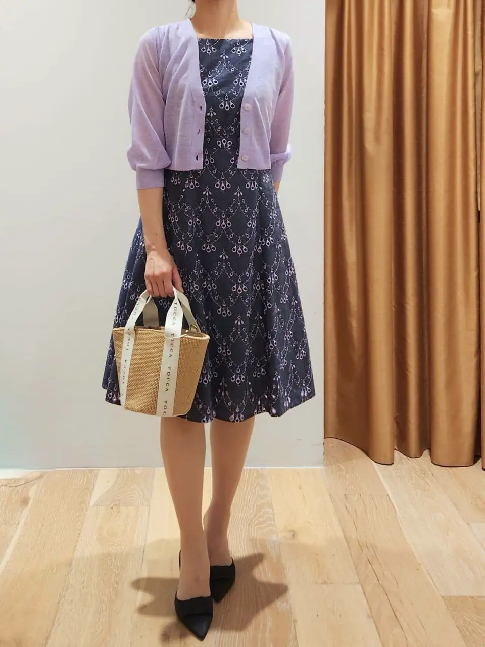  スタッフf コーディネート画像