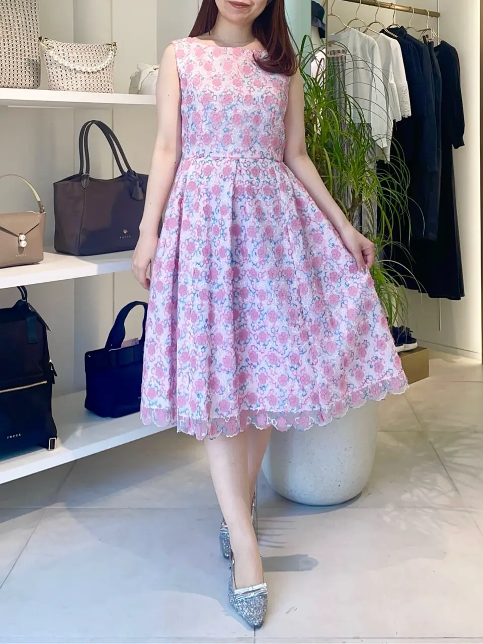 TOCCA スタッフT コーディネート画像