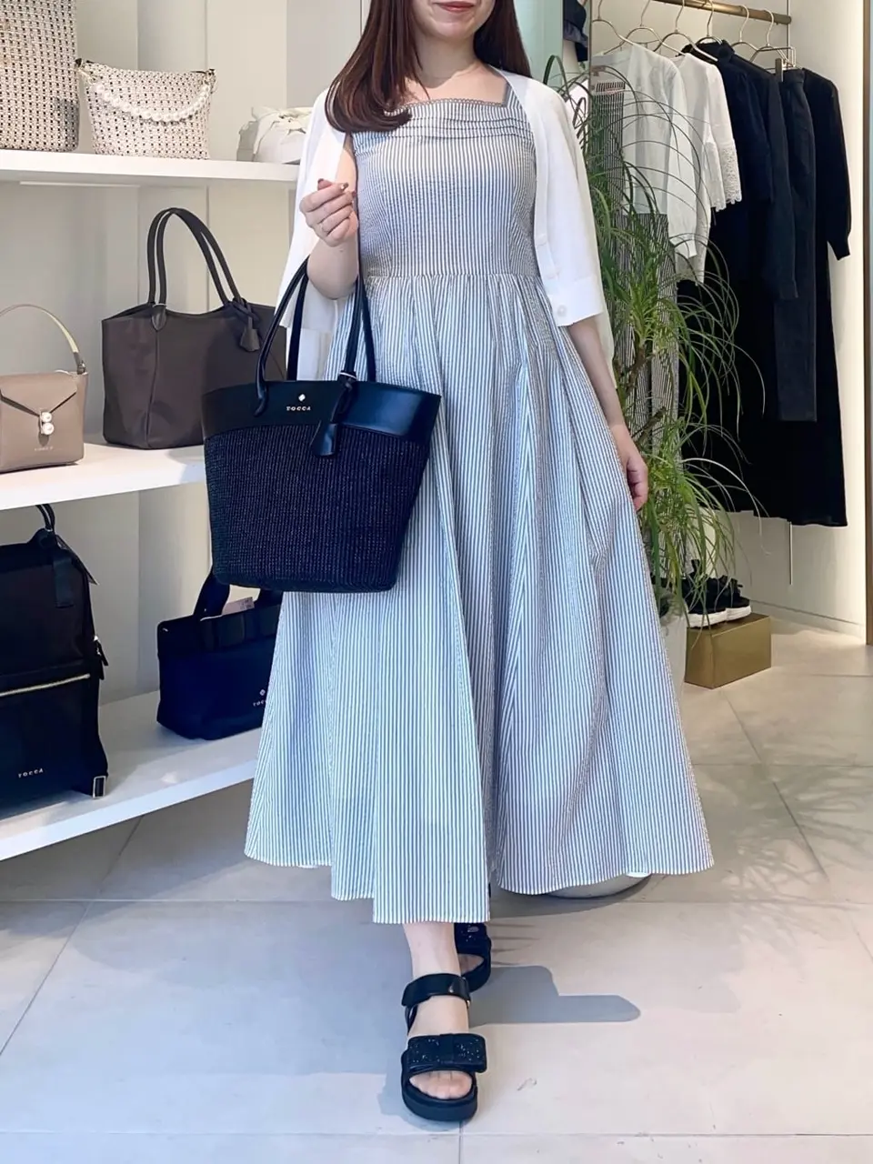 TOCCA スタッフT コーディネート画像