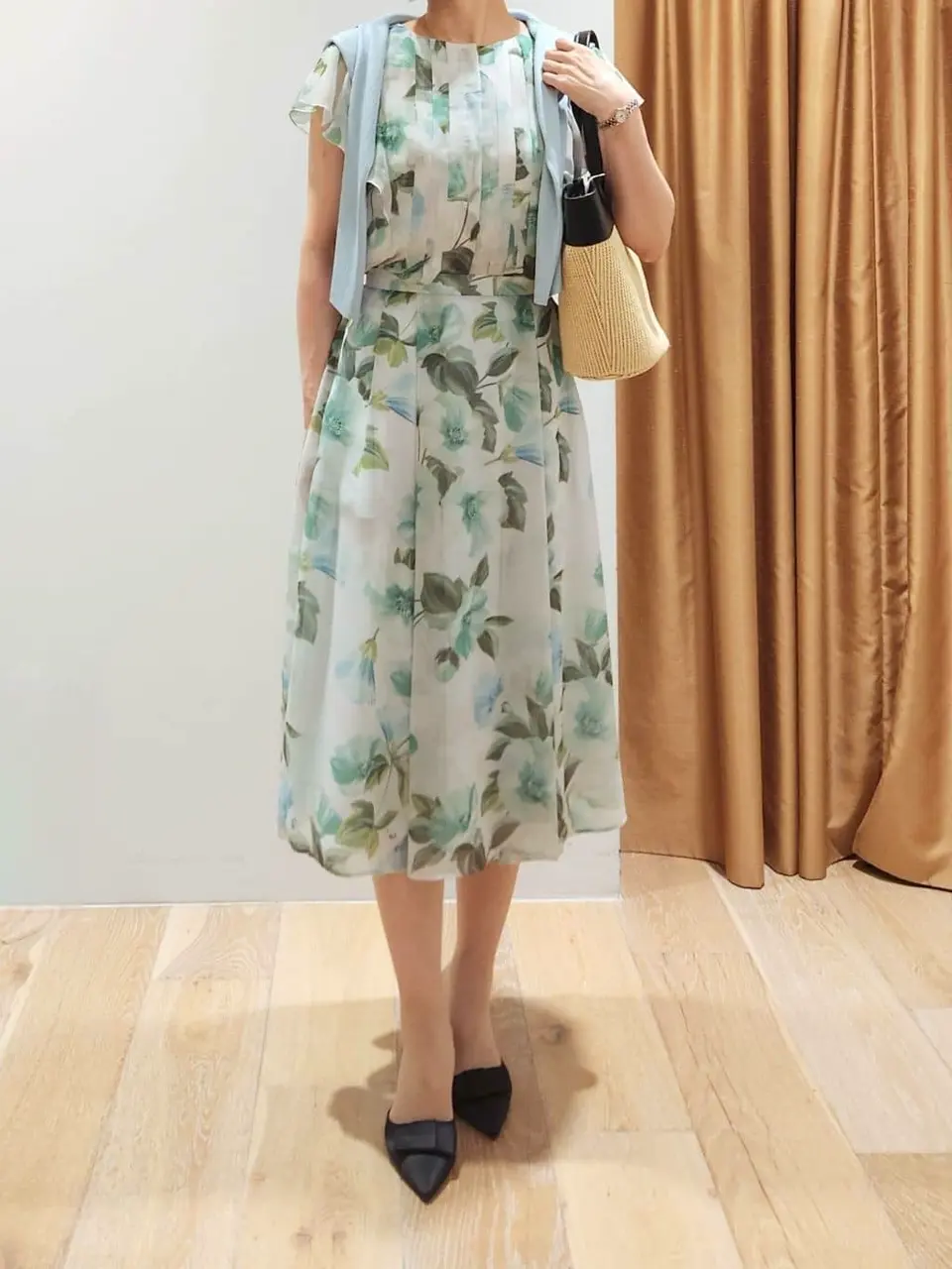 TOCCA スタッフf コーディネート画像