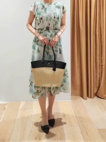 TOCCA スタッフf コーディネート画像