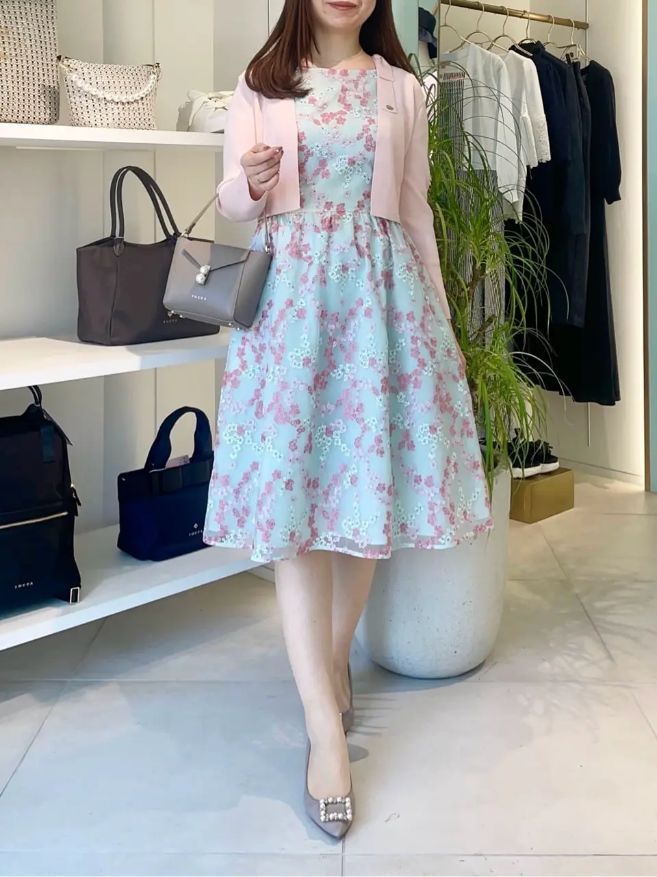 TOCCA スタッフT コーディネート画像