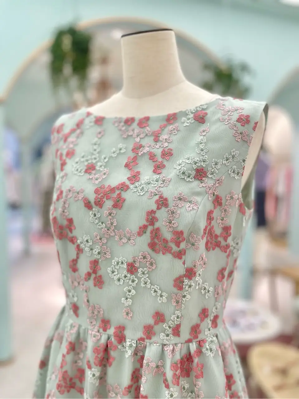 TOCCA スタッフT コーディネート画像