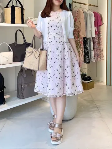 TOCCA スタッフT コーディネート画像