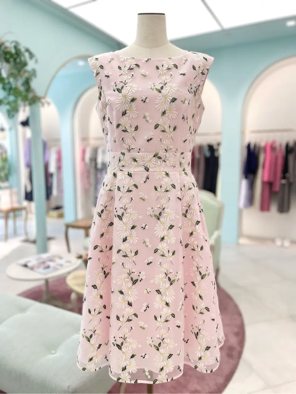 TOCCA スタッフT コーディネート画像