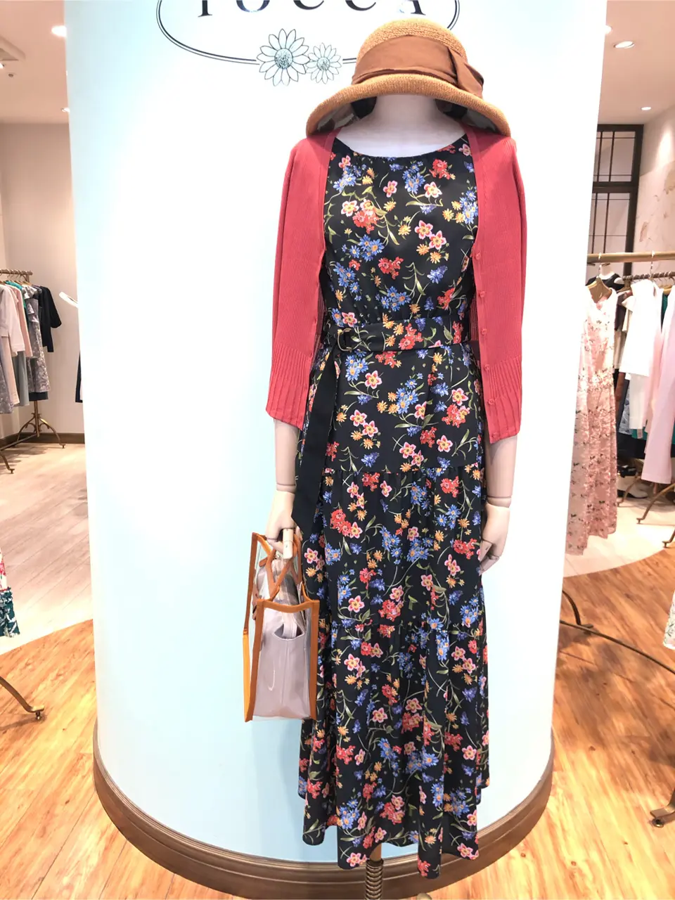 TOCCA スタッフ コーディネート画像