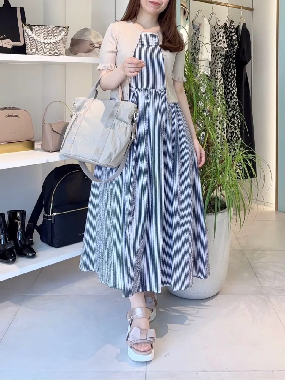 TOCCA スタッフT コーディネート画像